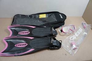 Cressi Adult Rondine Palau Fin Snorkel Set - Fin Size XSS
