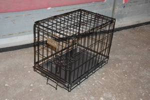 Petco Small Aminal Pet Crate