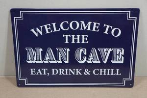 Vintage Style Metal Sign - Welcome