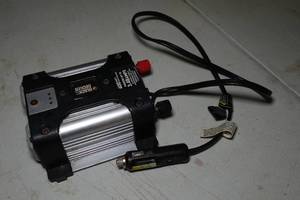 Black & Decker 400 Watt Power Inverter