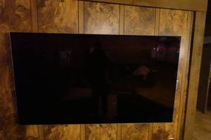 LG OLED65B6P 65 OLED TV with Wall Mount