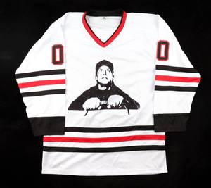 Chevy Chase Signed Jersey (Beckett)