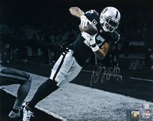 Davante Adams Signed Raiders 16x20 Photo (Beckett)
