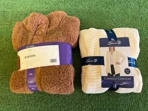 New Ladies Chenille Cardigan & Cozy Sherpa Both Size XX-Large