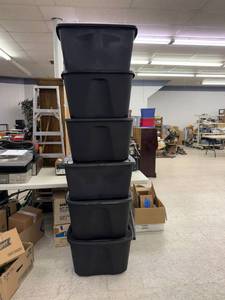 6 18 Gallon Black Totes with Lids