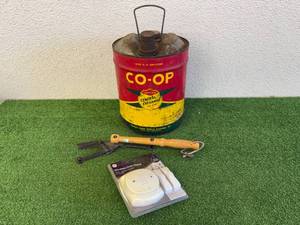 5 Gallon Co-op Can, Skeet Thrower & Wireless Door Chime