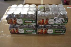4 Boxes of Ball Pint Size Mason Jar...