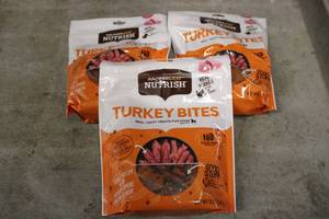 3-12oz bags of Rachel Ray Nutrish T...