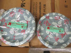 6 20 Count heavy duty paper bowls...