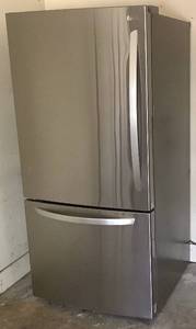 LG 26 cu. ft. 33 Inch Wide Bottom Freezer Refrigerator - Stainless Steel