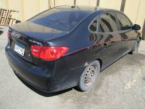 2008 Hyundai Elantra 4 Door Car