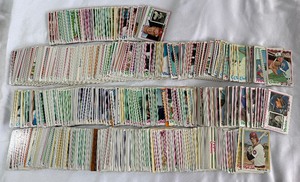 HUGE Lot of 1978 Topps Vintage Baseball Cards