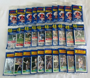 (10) 1989 Score Baseball Card Rack Packs - #1