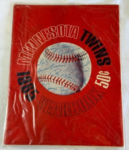 1965 Minnesota Twins Vintage Baseball Yearbook