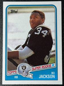 Bo Jackson RC 1988 Topps Super Rookie Football Card No. 327