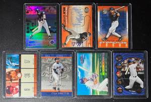 Mike Piazza 7-Card Insert Baseball Card Lot (2)