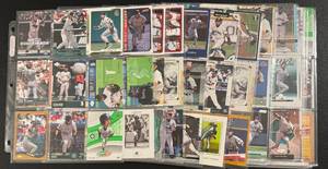 Ichiro Suzuki 124-Card Baseball Card Lot