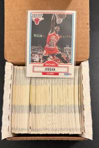 1990-91 Fleer Basketball Card Set w Michael Jordan Black Line Error