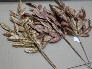 Set of 3 Antiqued Copper Leaf Picks...