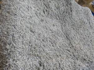 31 x 49 Grey Shag Accent Rug...