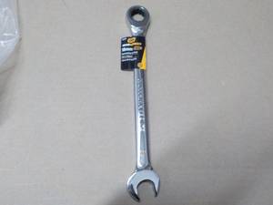 Gear Wrench 18mm Ratcheting Wrench...