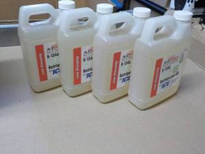 4 ACPro 32 oz Jugs Refrigerant Oil...