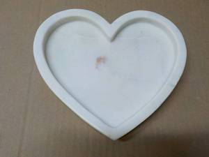 Marble Heart Shaped Tray 8 Diamete...