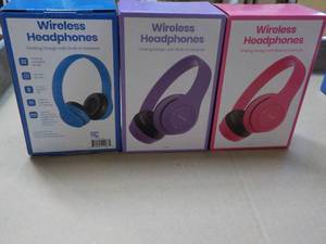 3 Wireless Headphones...