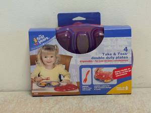 NEW THE FIRST YEARS TAKE & TOSS DOUBLE DUTY PLATES RED & PURPLE