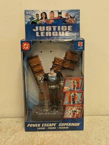 NEW MATTEL DC JUSTICE LEAGUE POWER ESCAPE SUPERMAN
