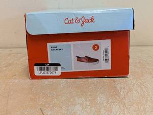 NEW CAT & JACK KIDS RUNE SNEAKERS SIZE 3