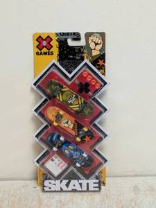 NEW X-GAMES 3 PACK SKATEBOARD SET