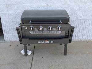 BLACKSTONE PATIO COLLECTION 36 4-BURNER GRIDDLE W HARDTOP