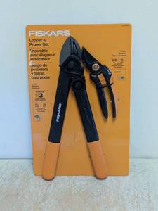 FISKARS LOPPER & PRUNER SET