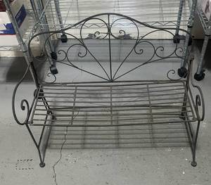 Cute Metal Garden Bench Collapsible 24 X 28