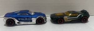 2 Red Line Hot Wheels Cars 2017 Fast Fish Green and 2018 Symbolie HW City Police