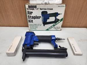 Central Pneumatic Contractor Series Air Stapler Gun