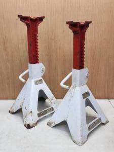 Set of Larin 6 Ton Jack Stands