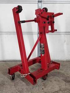 Central Machinery Foldable Engine Stand