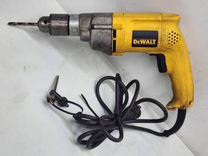 DeWalt 12 Variable Speed Electric Drill