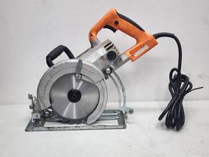 Chicago Electric 7-14 Worm Gear Circular Saw