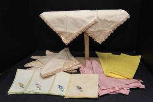 Vintage Cloth Napkins - 19 Total