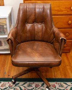 Faux Leather Swivel Office Chair