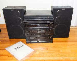 Sony Turntable & Stereo System with Speakers ( Sony LBT-D105 Stereo System)