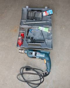 Bosch 1194 VSR Hammer Drill  With Case & Accessories