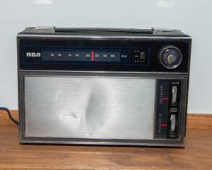 RCA Small Radio