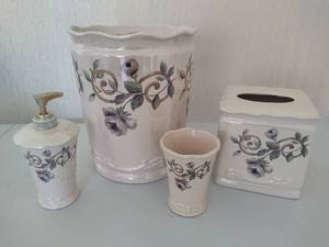 Ceramic Bathroom Accessories