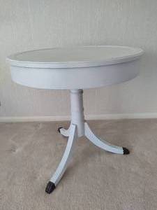 White Round Accent Table with Footed Base