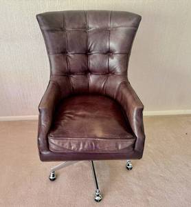 Executive Swivel Office Chair