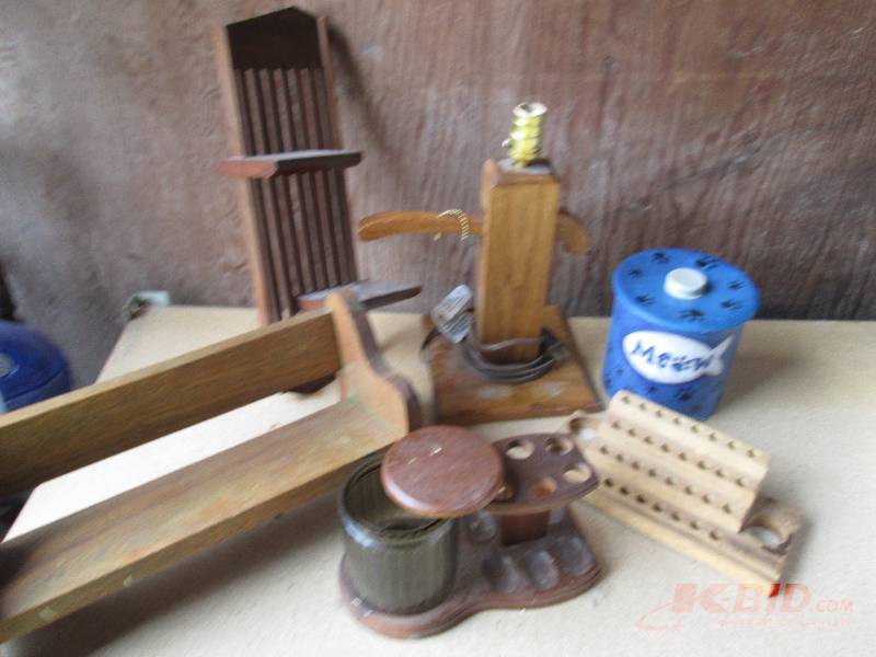 Vintage mix of decorations, wooden,...